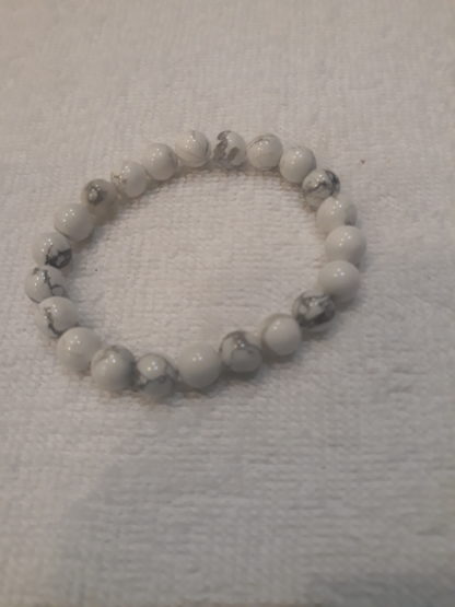 bracelet howilite